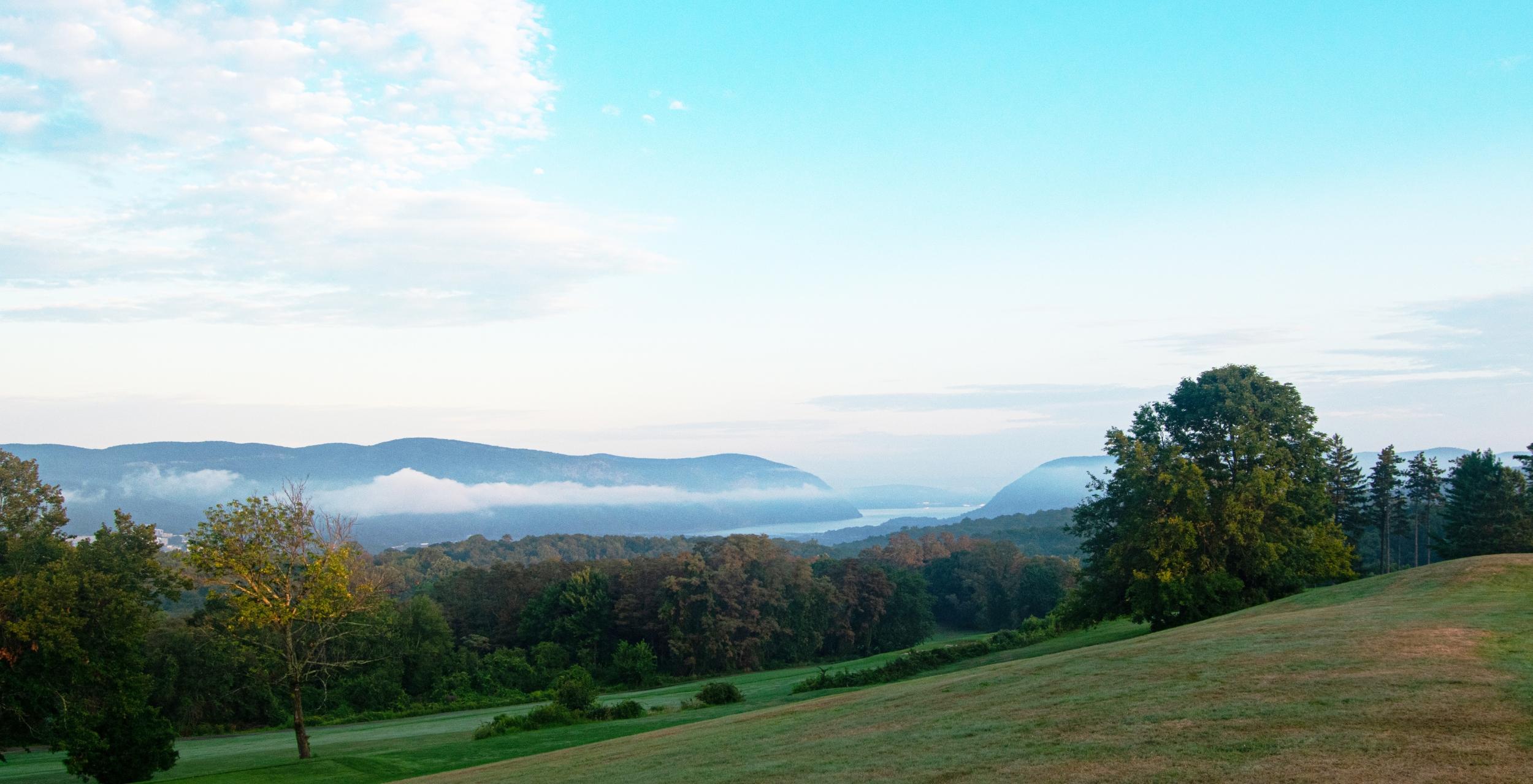 Banner Hudson River Fog Staying