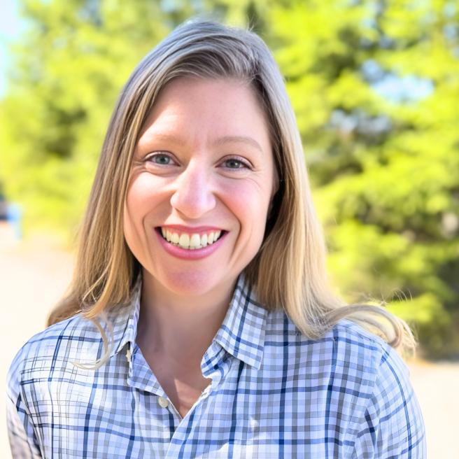 Jenny Harder Staff Headshots Square Final 