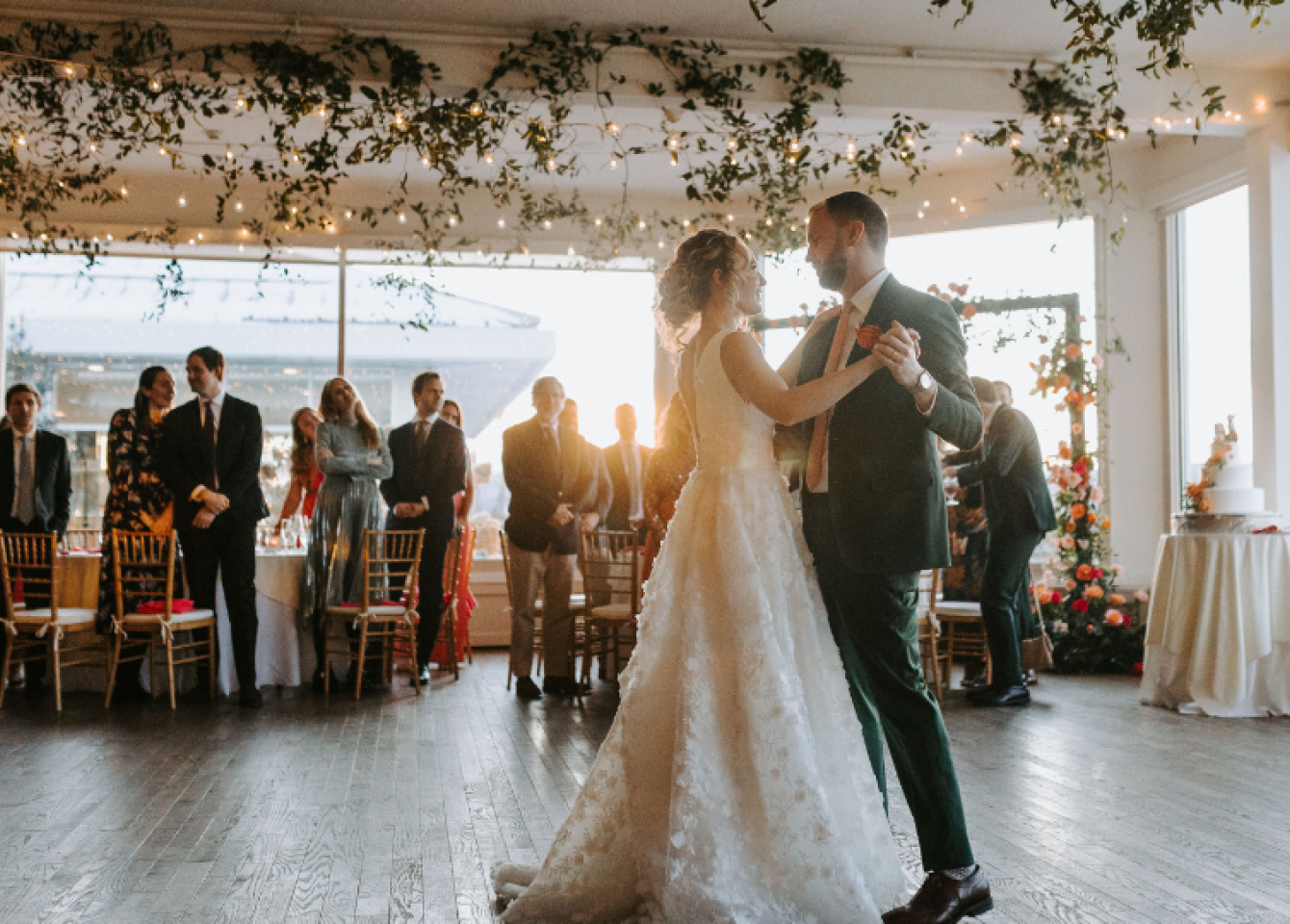 Link Wedding Dancing Celebrating