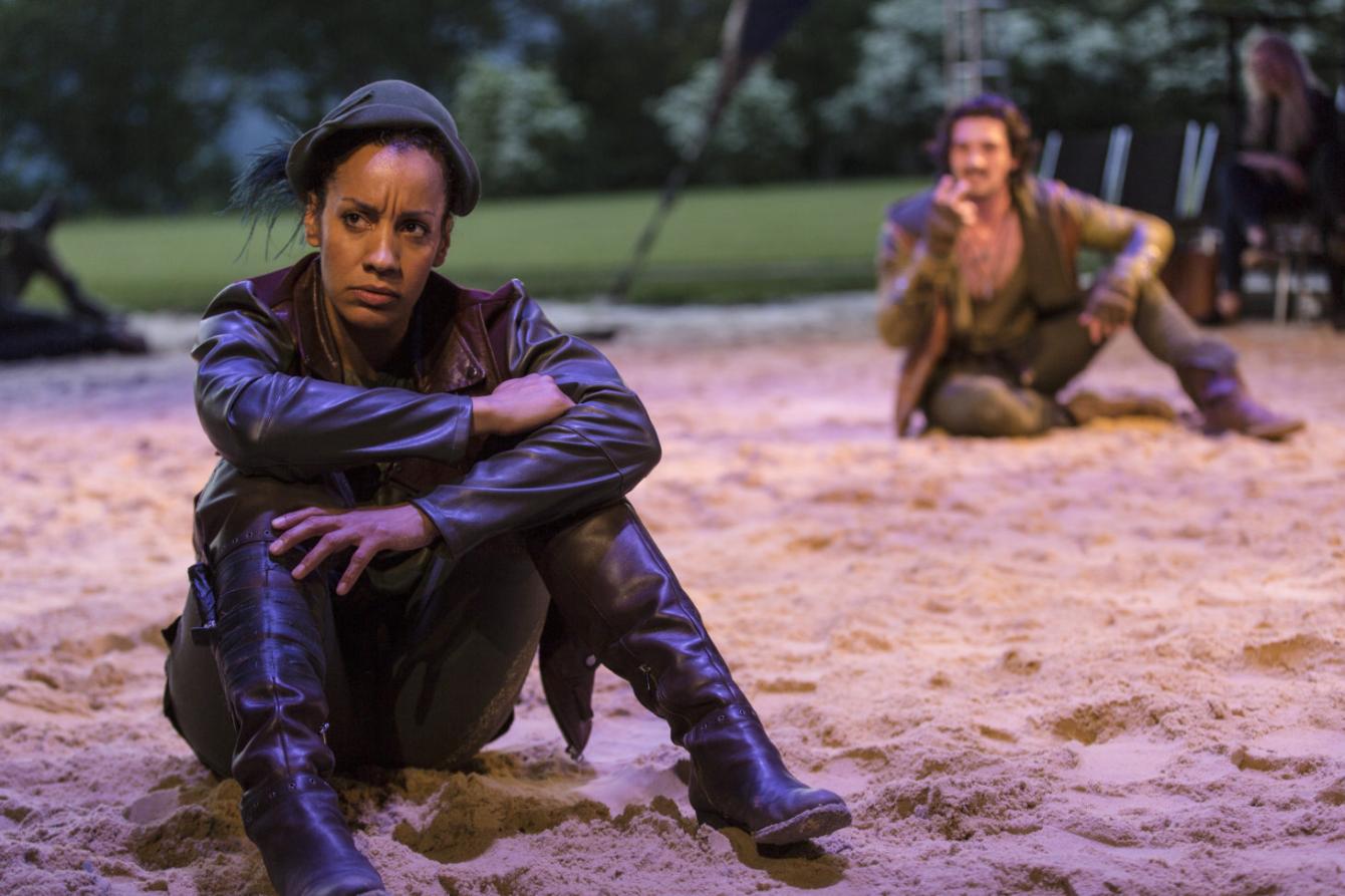 New Yorker Robin Hood Turns The Familiar Legend On Its Feather Hatted Head