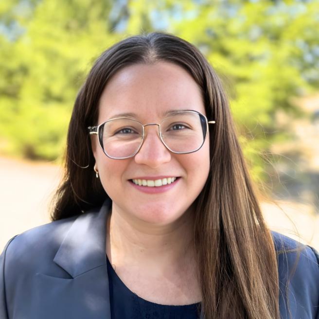 Olivia Murray Staff Headshots Square Final 