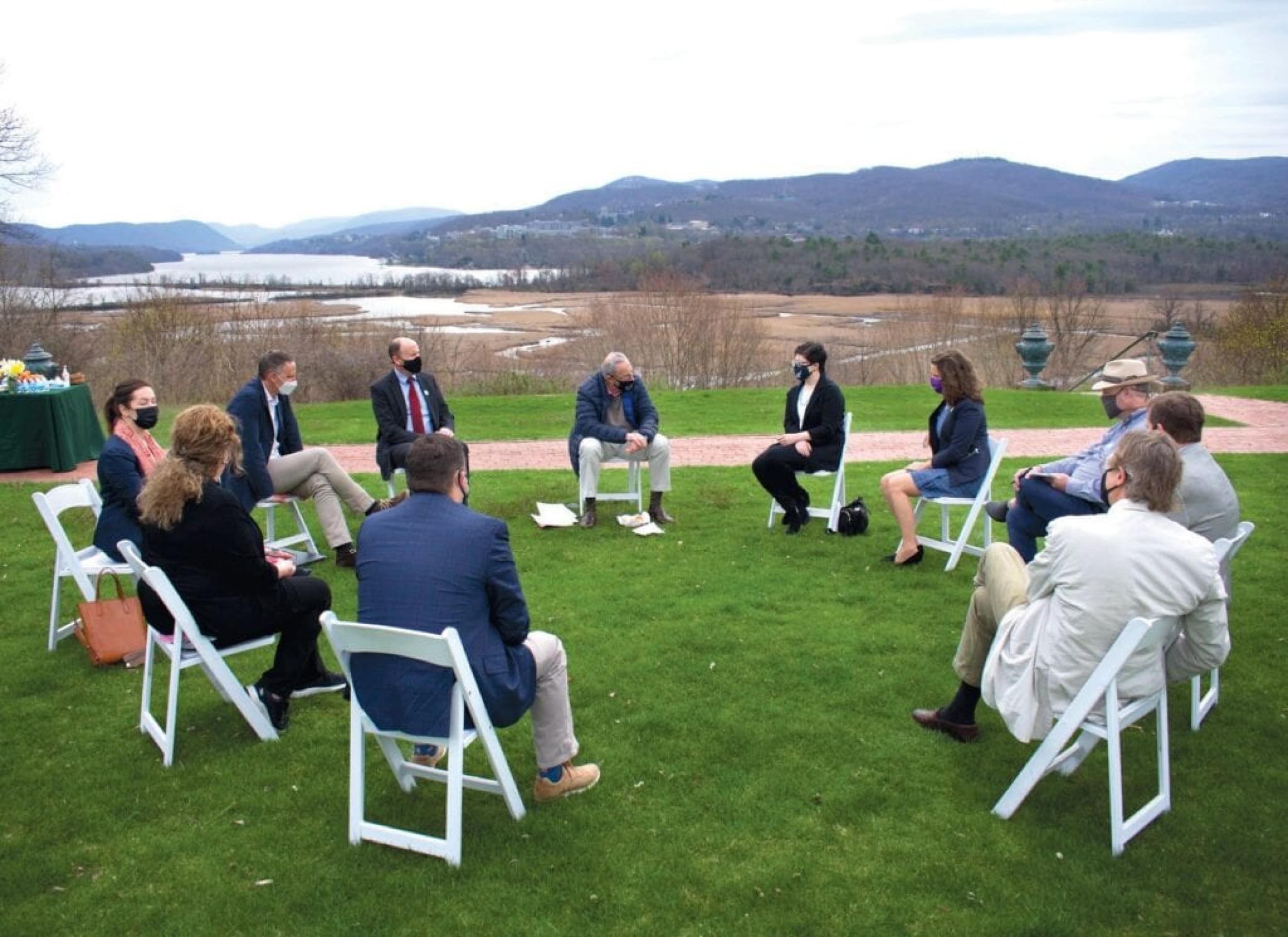 Schumer Meets With Local Culture And Theater Reps