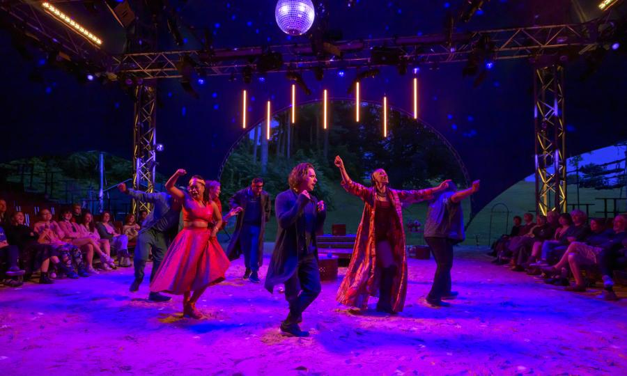 The Gift Of Living In Whitney Whites Queendom