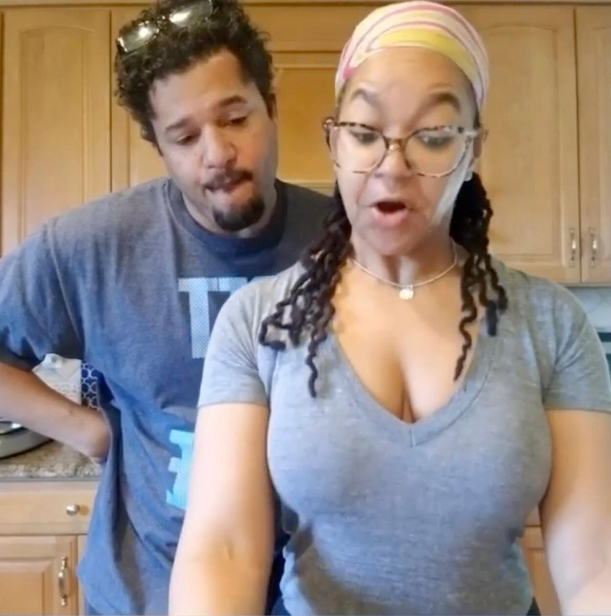 To Love Honor And Co Star Making Room For Two On Zoom 5